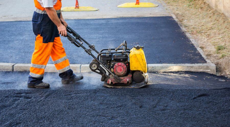 Professional gutter cleaning in Columbus, ND
